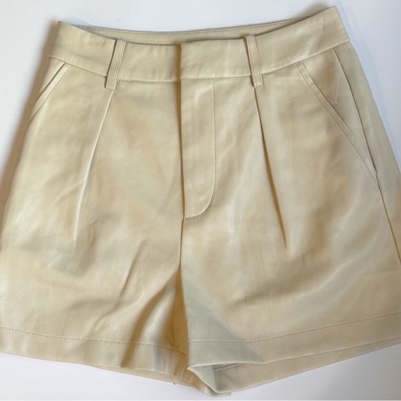 NWT 7 for all mankind faux leather shorts ❤️ - Picture 3 of 7